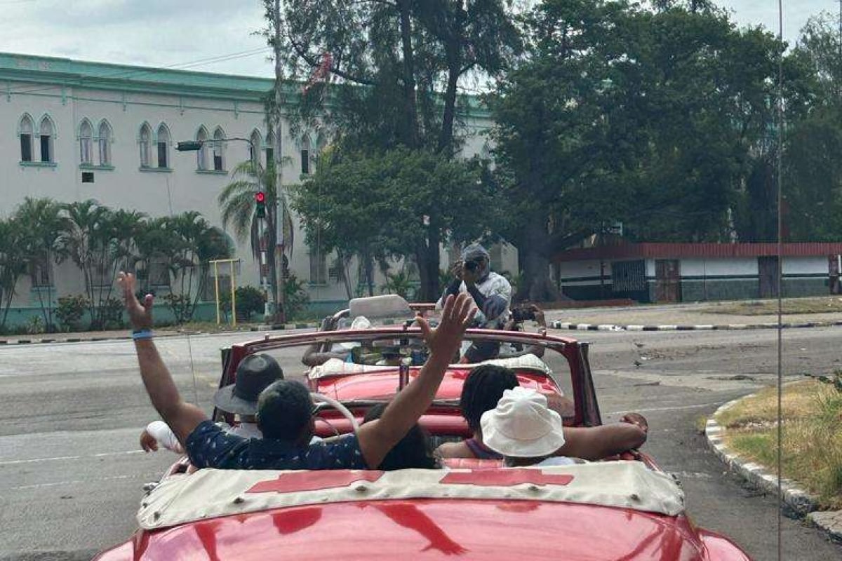 114ca0a9-bd37-4fc7-b4b0-c434547fa5b0