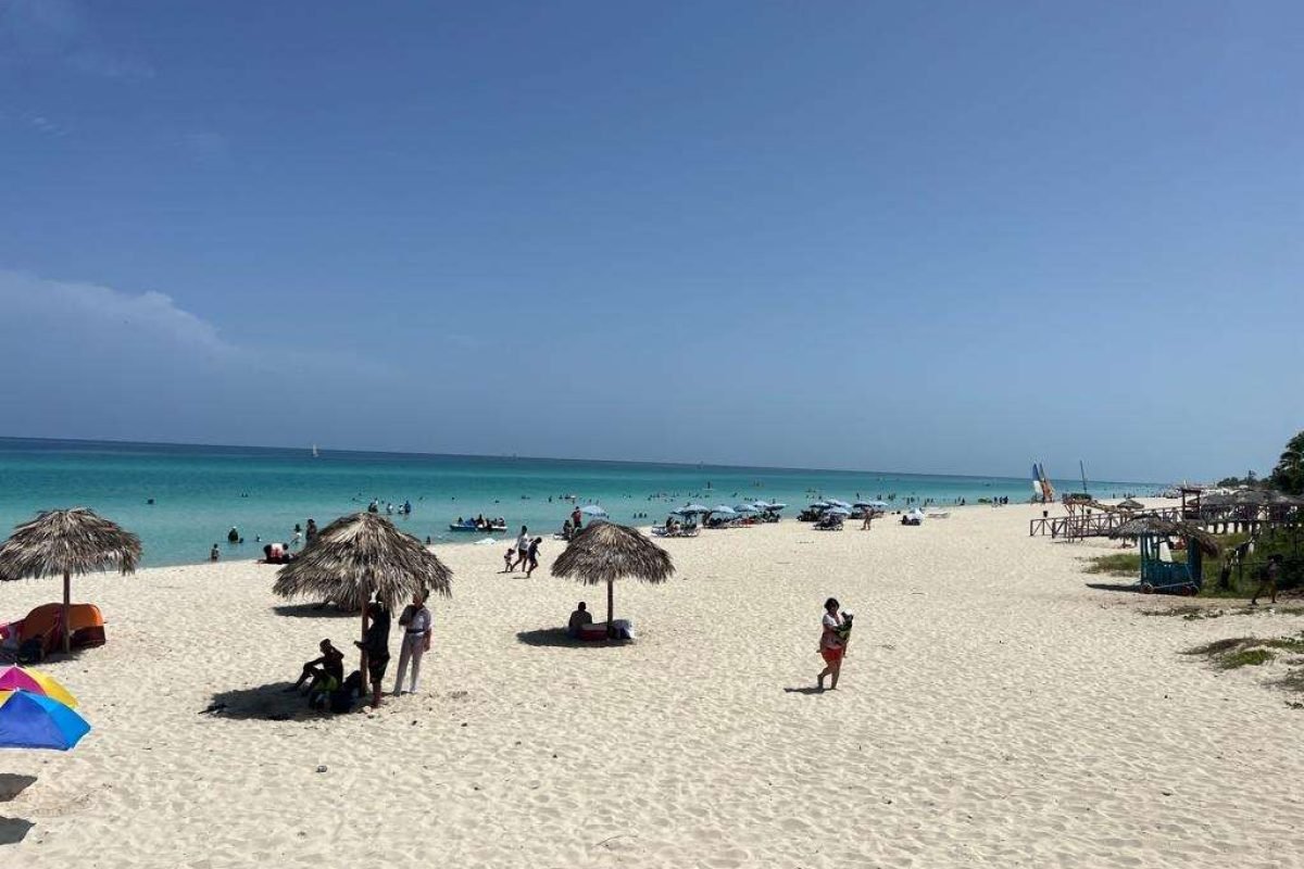 EAFCCD9B-CF09-4737-B391-F77B989FD0A6